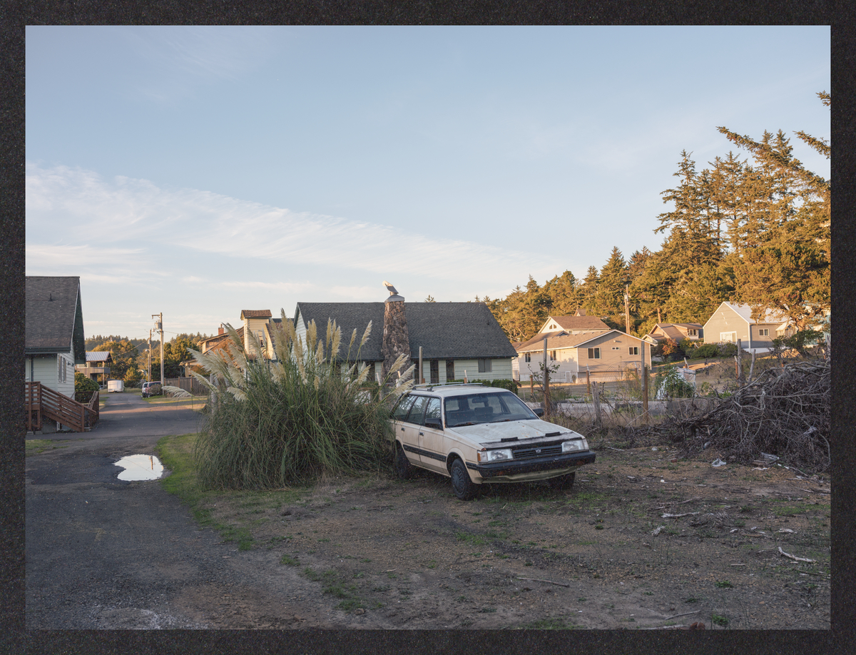 the-gray-margin/DSCF1026-Mockup