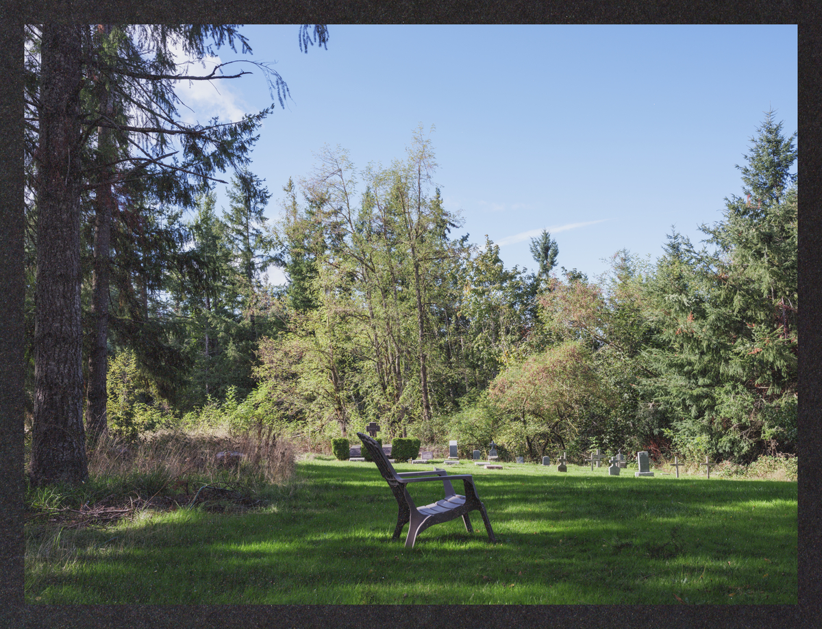 what-lies-in-ruin/DSCF1093-Mockup