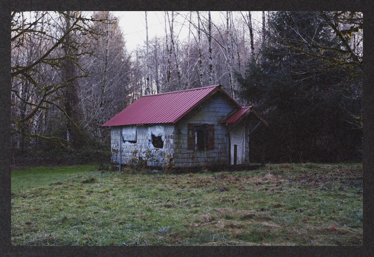 what-lies-in-ruin/SDIM2911-Mockup